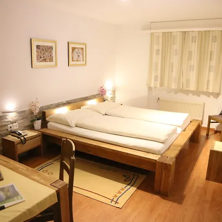 Paradis-leukerbad-therme Hotell