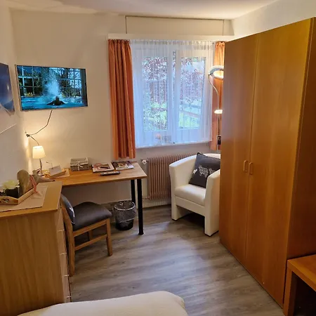 Paradis-leukerbad-therme 2* Leukerbad