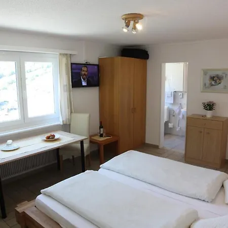 Hotel Paradis-leukerbad-therme Leukerbad