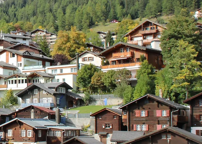 Paradis-leukerbad-therme Отель Лойкербад