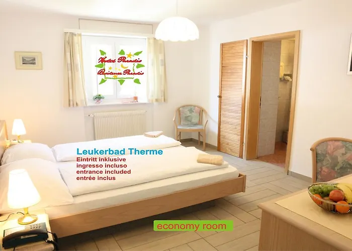 Paradis-leukerbad-therme 2* לויקרבאד