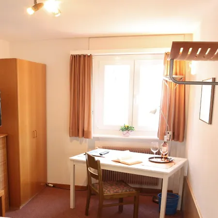 Paradis-leukerbad-therme Ξενοδοχείο